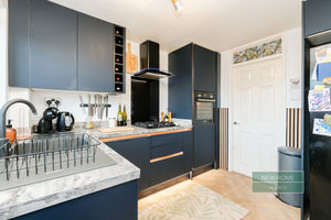 Photo 9- click for photo gallery